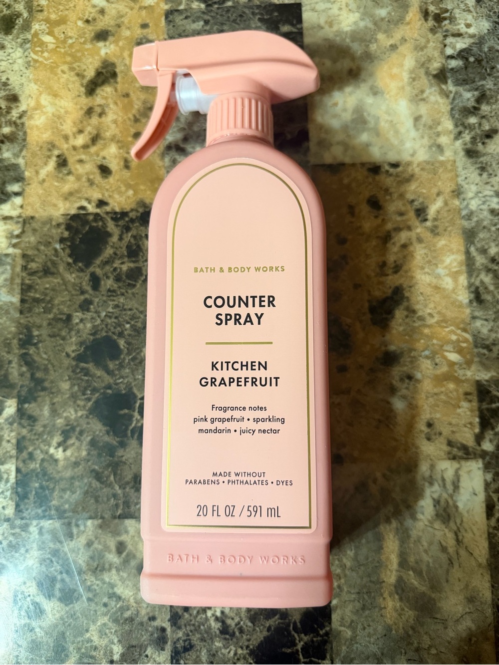 Bath & Body Works Counter Spray Kitchen Grapefruit